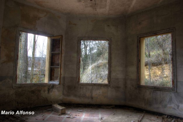 IMG_9868_69_70_tonemapped_2