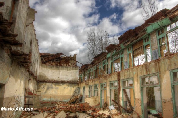 IMG_9973_4_5_tonemapped_2