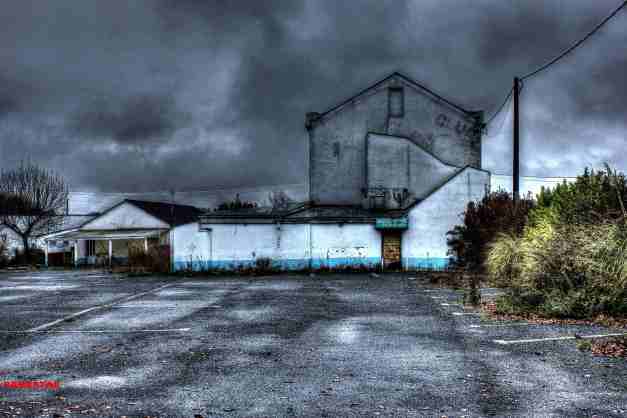 IMG_4956_7_8_tonemapped