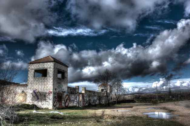 IMG_5906_7_8_tonemapped