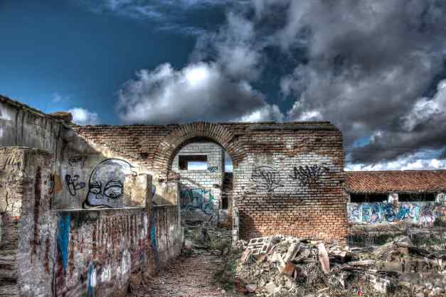 IMG_5921_2_3_tonemapped