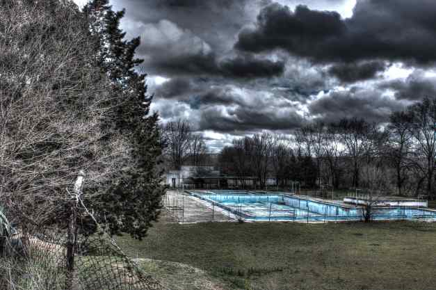 IMG_6027_8_9_tonemapped