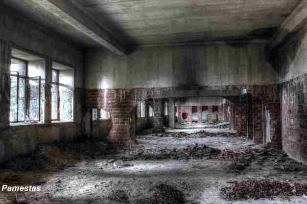 IMG_6727_8_9_tonemapped