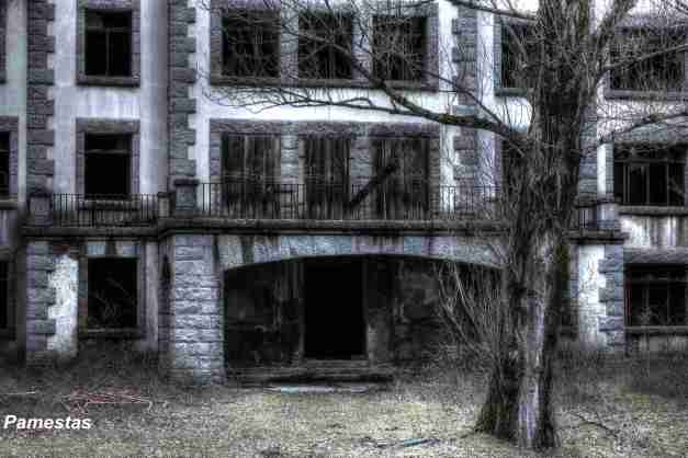 IMG_6757_8_9_tonemapped