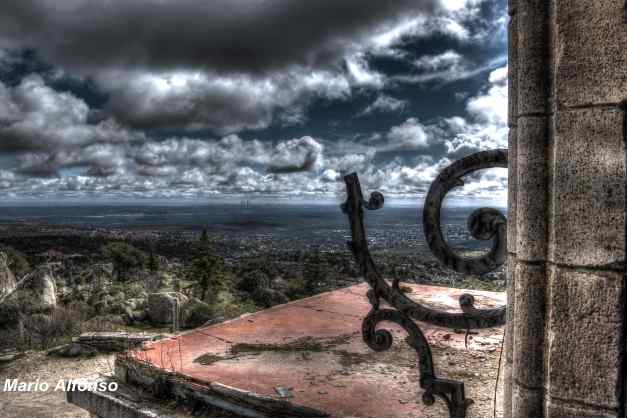 IMG_8417_8_9_tonemapped