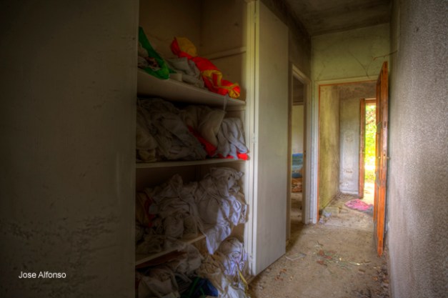 Abandoned house, Madrid, Spain