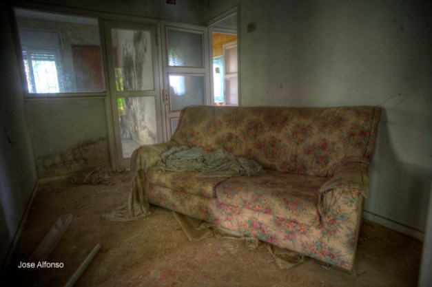 Abandoned house, Madrid, Spain