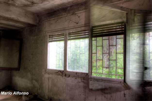 IMG_1023_4_5_tonemapped