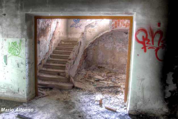 IMG_2421_2_3_tonemapped