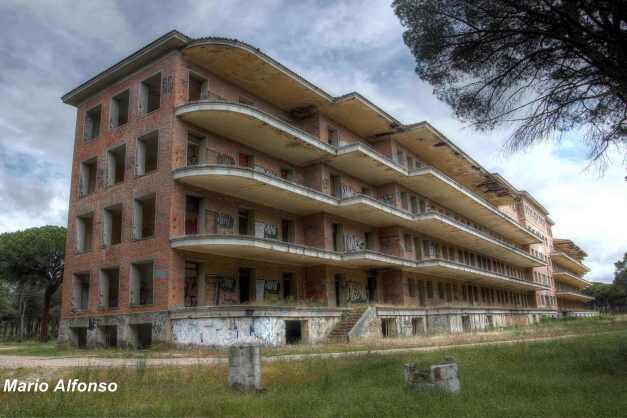 IMG_2442_3_4_tonemapped