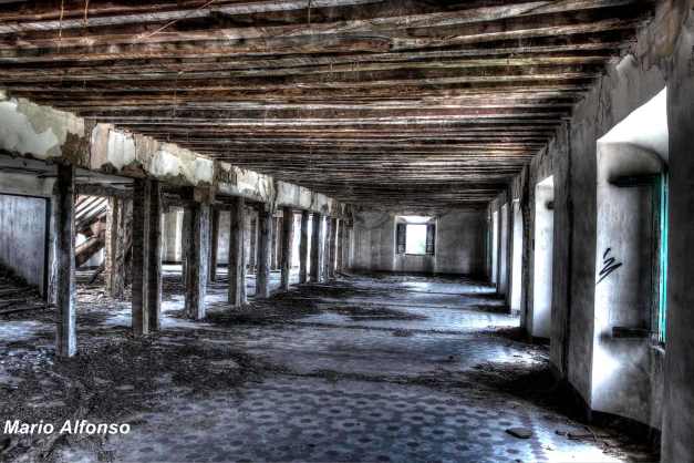 IMG_2469_70_71_tonemapped