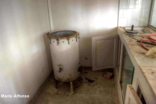 IMG_2760_1_2_tonemapped