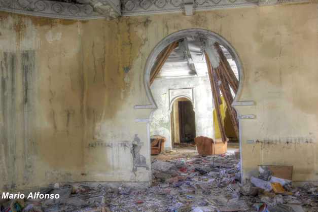 IMG_2977_8_9_tonemapped