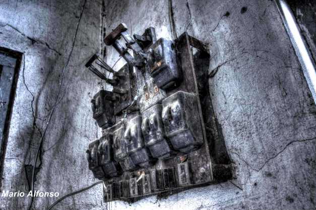 IMG_3142_3_4_tonemapped