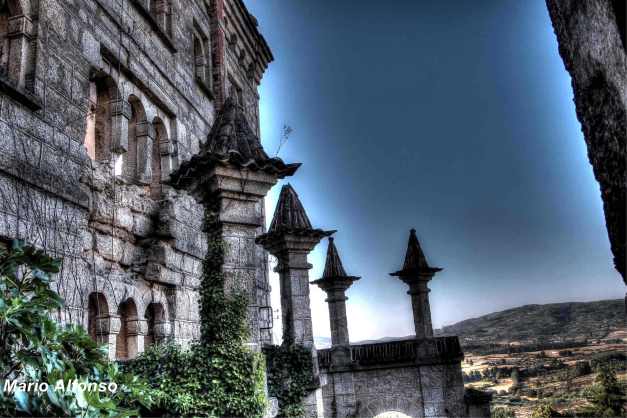 IMG_3698_699_700_tonemapped