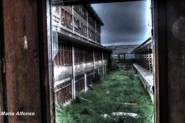 IMG_3989_90_91_tonemapped