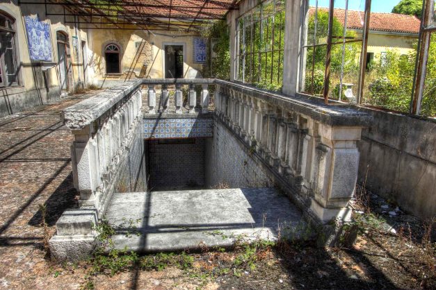 IMG_5215_6_7_tonemapped_mas