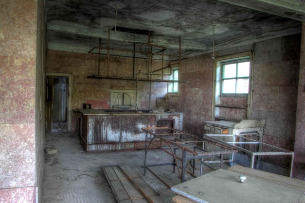 IMG_5921_2_3_tonemapped