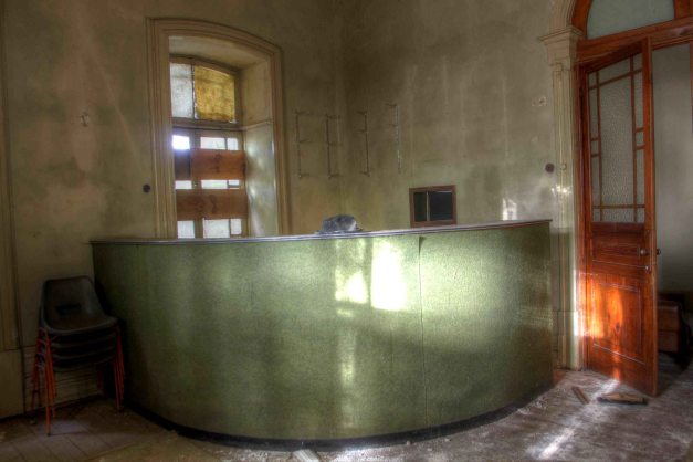 IMG_5948_49_50_tonemapped