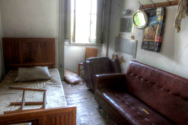 IMG_5954_5_6_tonemapped