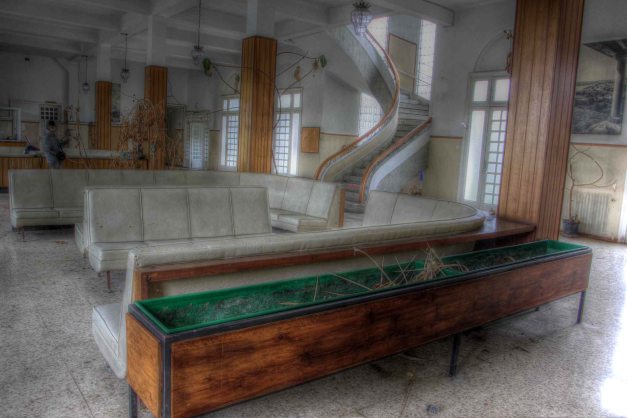 IMG_6760_1_2_tonemapped_tonemapped